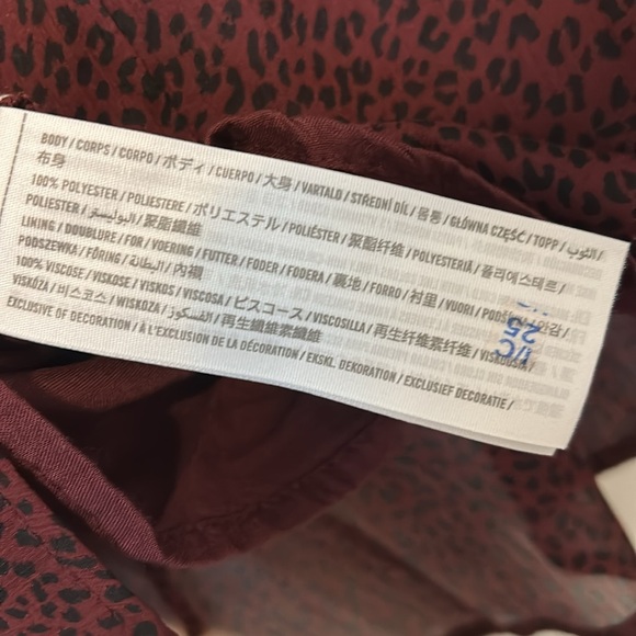 Abercrombie & Fitch Sheer Maroon Leopard Print Top, Small - Picture 10 of 11
